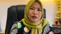 Dirut MHA Thalib, Bantah Gara-gara Kain Kasa Pasien Tidak Jadi Operasi Ini penjelasan Deby Zartika, Dirut RSUD MHA. Thalib!!!!