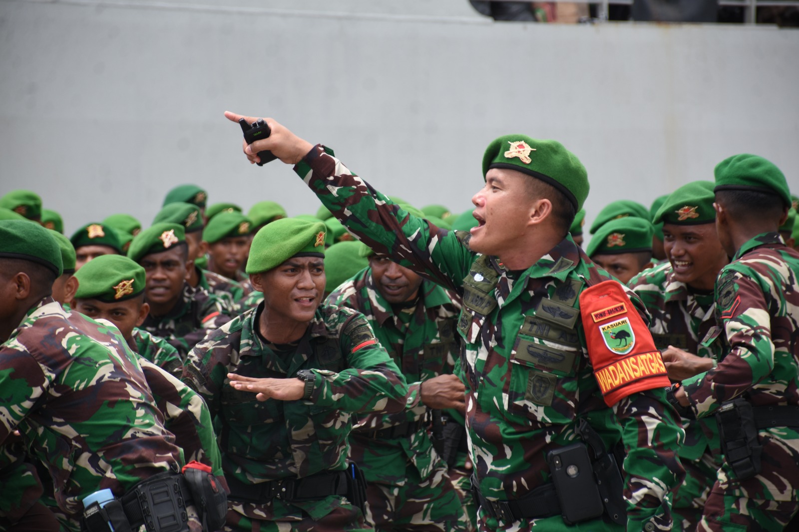 Asops Kasdam XVIII/Kasuari Sambut Kedatangan YTP 805/KSW "Pastikan Kesiapan dan Kelengkapan Pasukan"