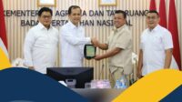 Menteri Nusron Siapkan 50 Hektare Tanah untuk Relokasi Korban Erupsi Gunung Lewotobi Laki-Laki NTT