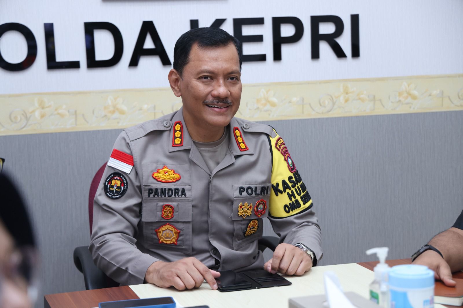 12 Hari Menjelang Pilkada Serentak ,Polda Kepri Imbau Masyarakat Jaga Kantibmas dan Cerdas Bermedia Sosial