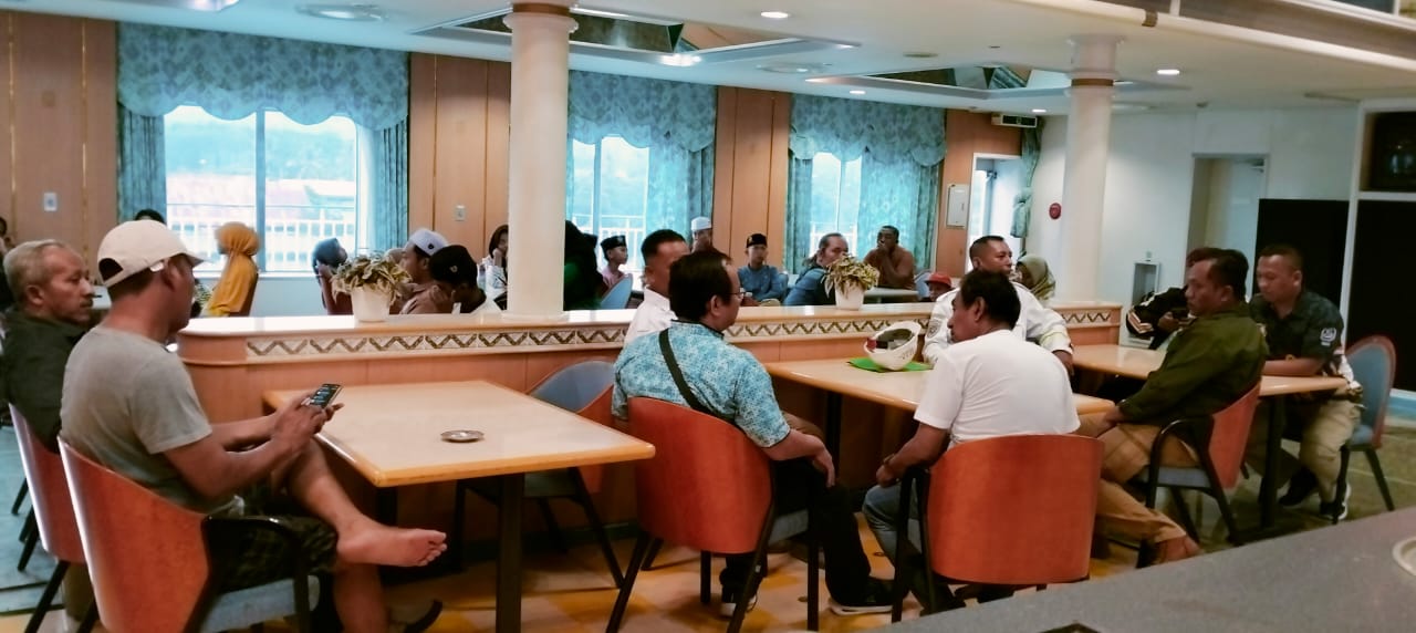 PT. Antosim Lampung Pelayaran kembali menghadirkan inovasi transportasi laut dengan Peluncuran Perdana KM. Mutiara Berkah II Tanjungwangi-Gilimas