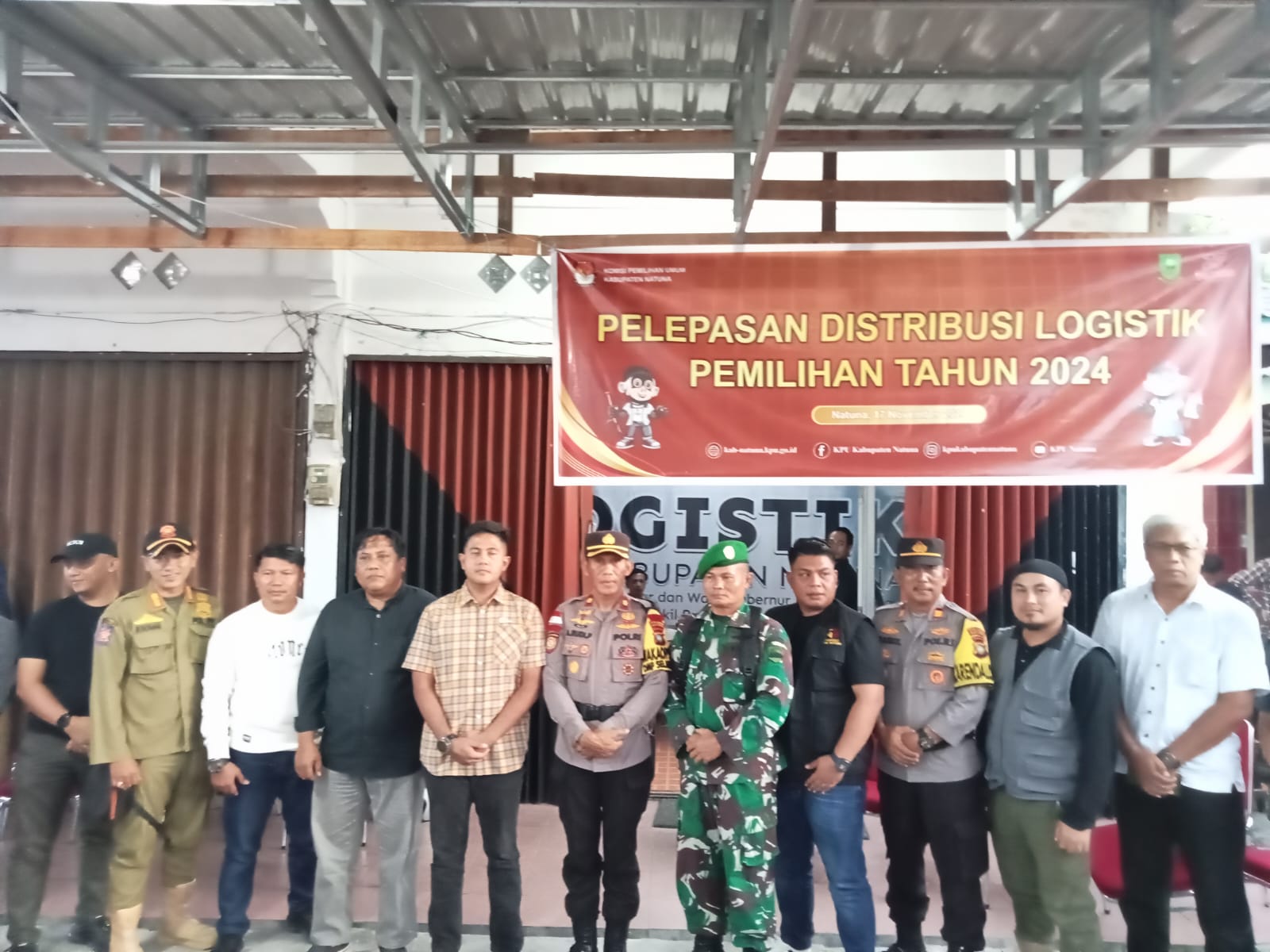 Pendistribusian Logistik Pilkada 2024 di Natuna Dikawal Ketat, TNI dan Polri Bersinergi 