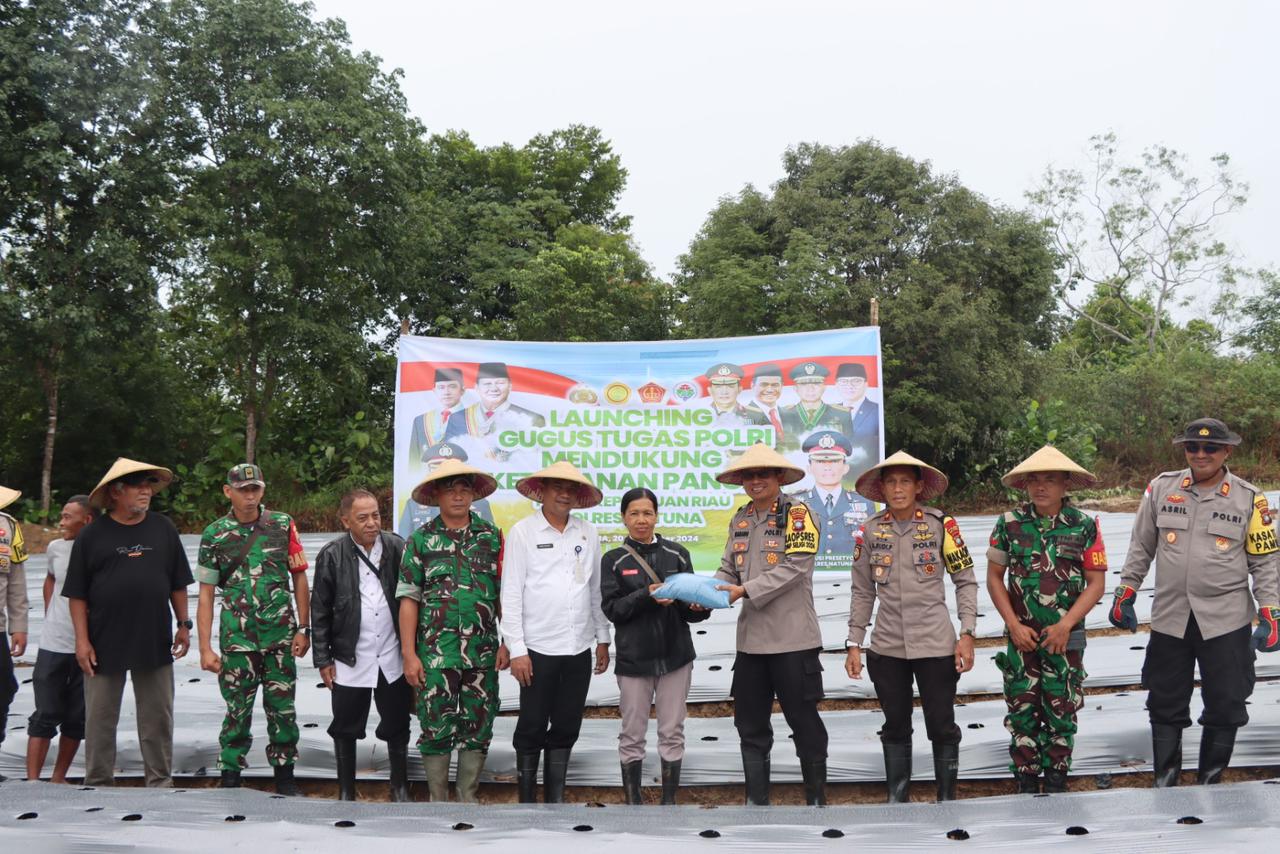 Polres Natuna Dukung Asta Cita Presiden RI dengan Penanaman 6.000 Bibit Jagung