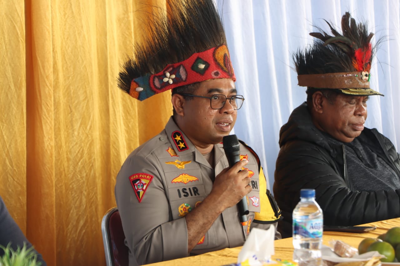 Kapolda Papua Barat Bersama Forkopimda Tinjau Lokasi Ketahanan Pangan di Distrik Bomberai Kab. Fakfak