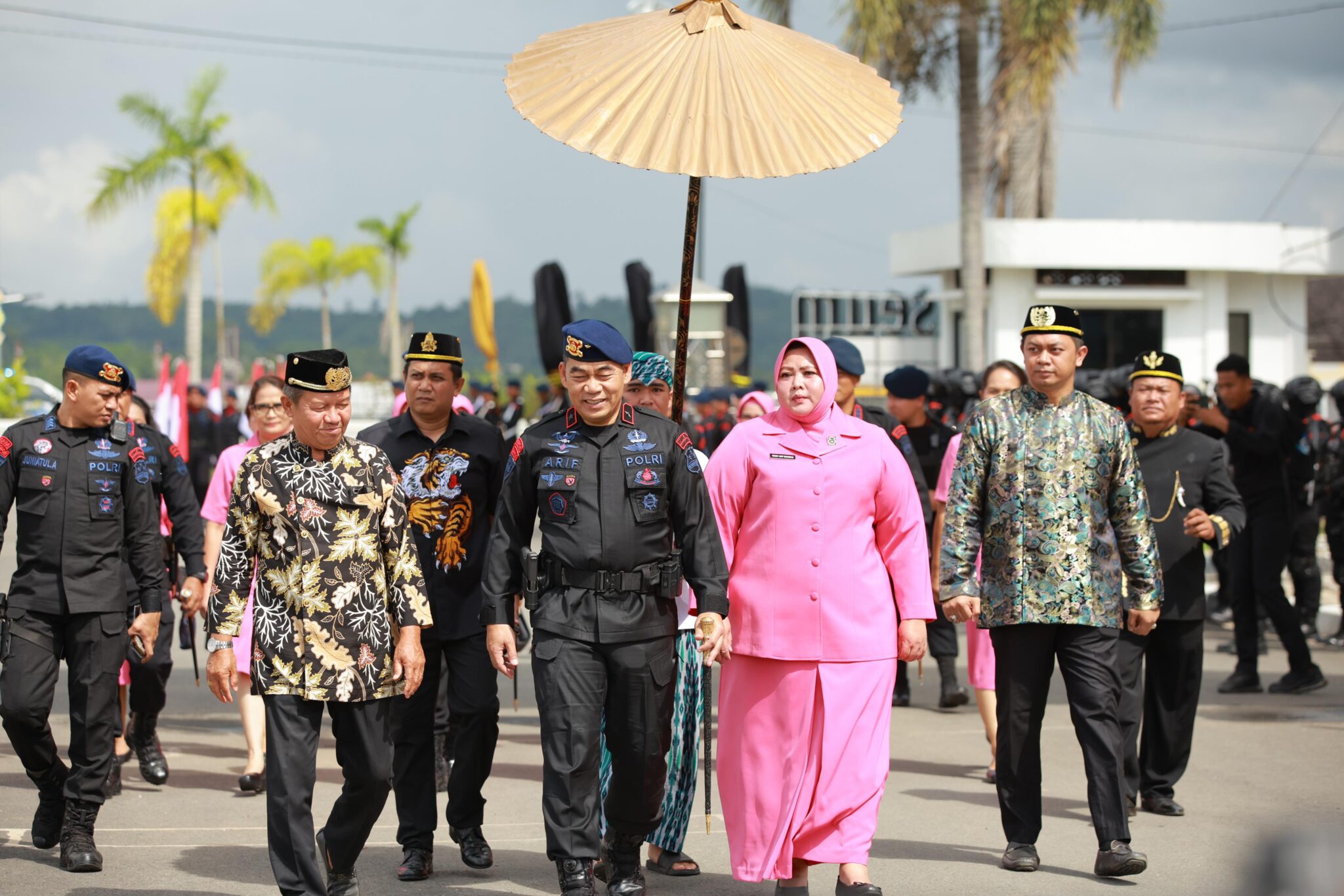 Jadi Warga Kehormatan, 21 Orang dari Kades Sampai Sultan
