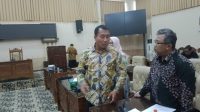 Tegas ! Suwito Peringatkan Kacabdin : Jangan ada Permainan ,Pastikan Tidak Anak Banyuwangi yang Tak dapat Sekolah 1 0 531