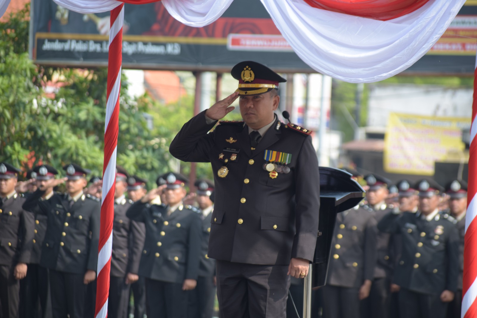 Wakapolresta Sidoarjo Pimpin Upacara Hari Pahlawan 2024