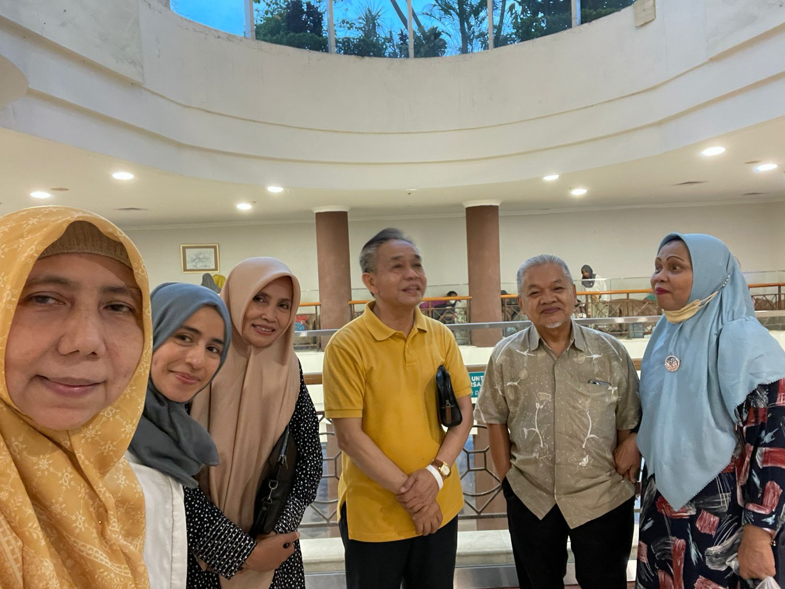 Wujud Kepedulian : Jenguk Istri Mantan Ketua DPD Partai Ummat Sakit