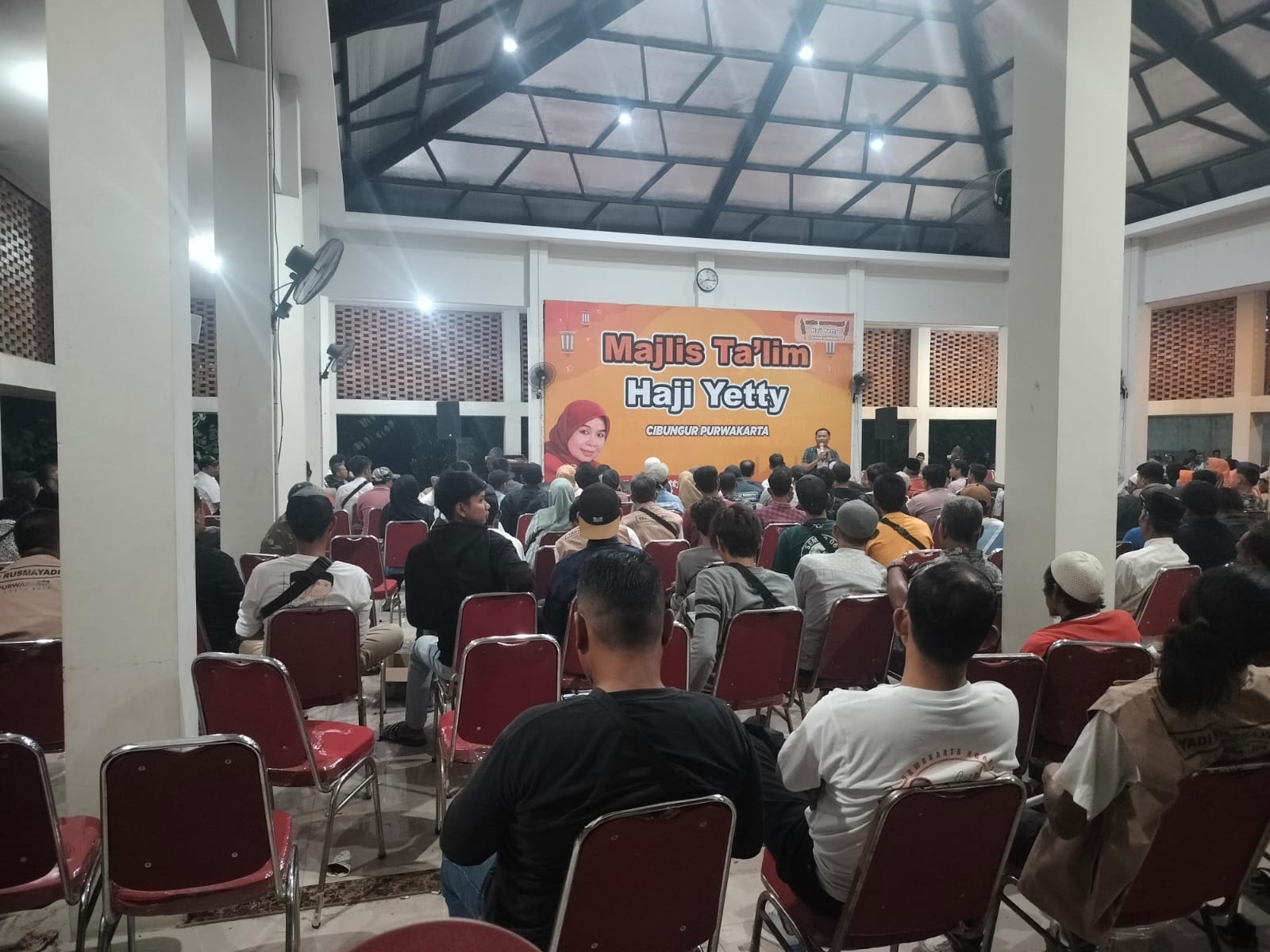 Konsolidasi dan Bimtek Korcam, Kordes, & Kort Dapil 2 Sahabat Aay: Lebih dari 500 Relawan Hadir di Bungursari