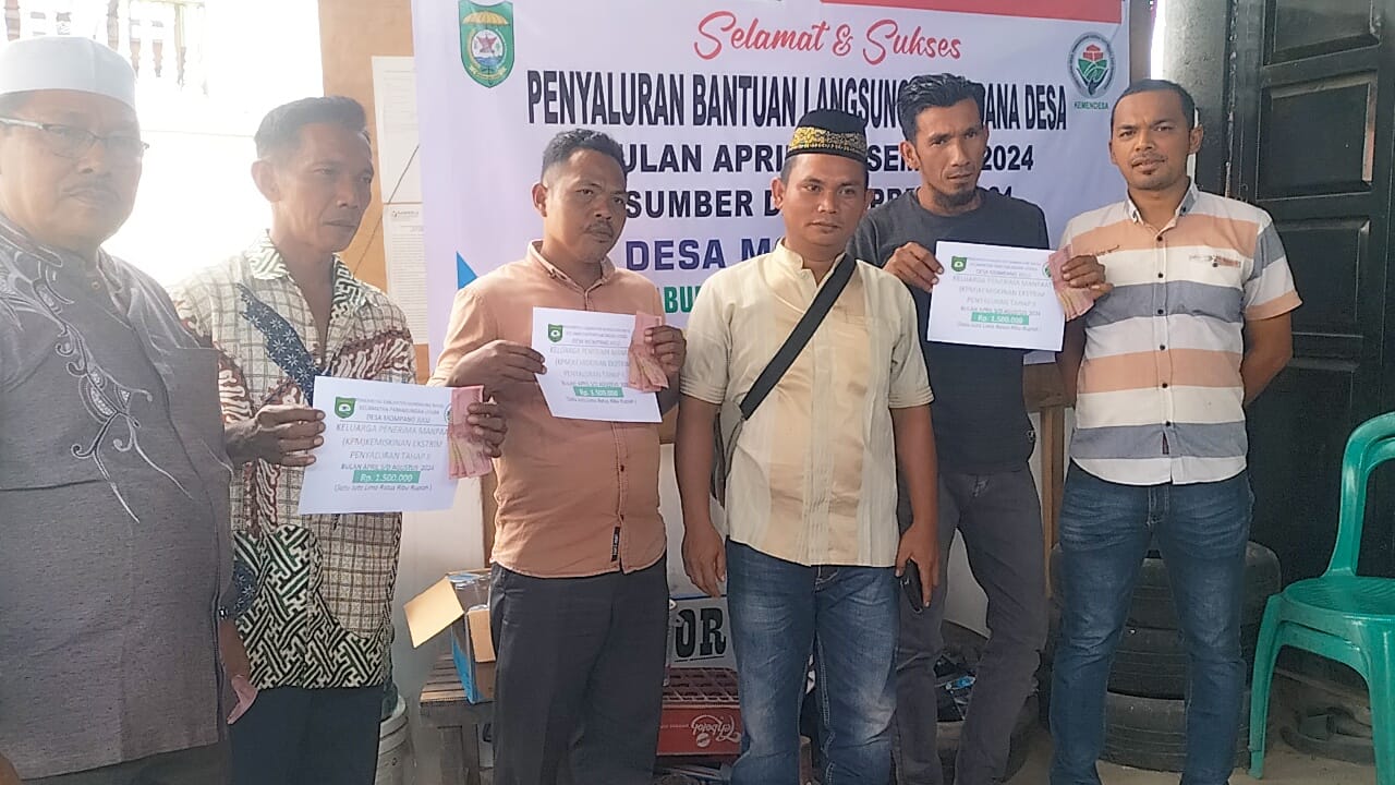 Pemdes Mompang Julu Bagikan BLT Dana Desa Bulan April - Agustus Tahun 2024