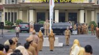 Pejabat sementara (Pjs) Bupati Lampung Timur, Senen Mustakim, Menjadi Pembina Apel Pagi