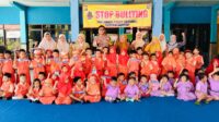 Kanit Binmas Polsek Krembung Edukasi Bahaya Bullying Sejak Dini