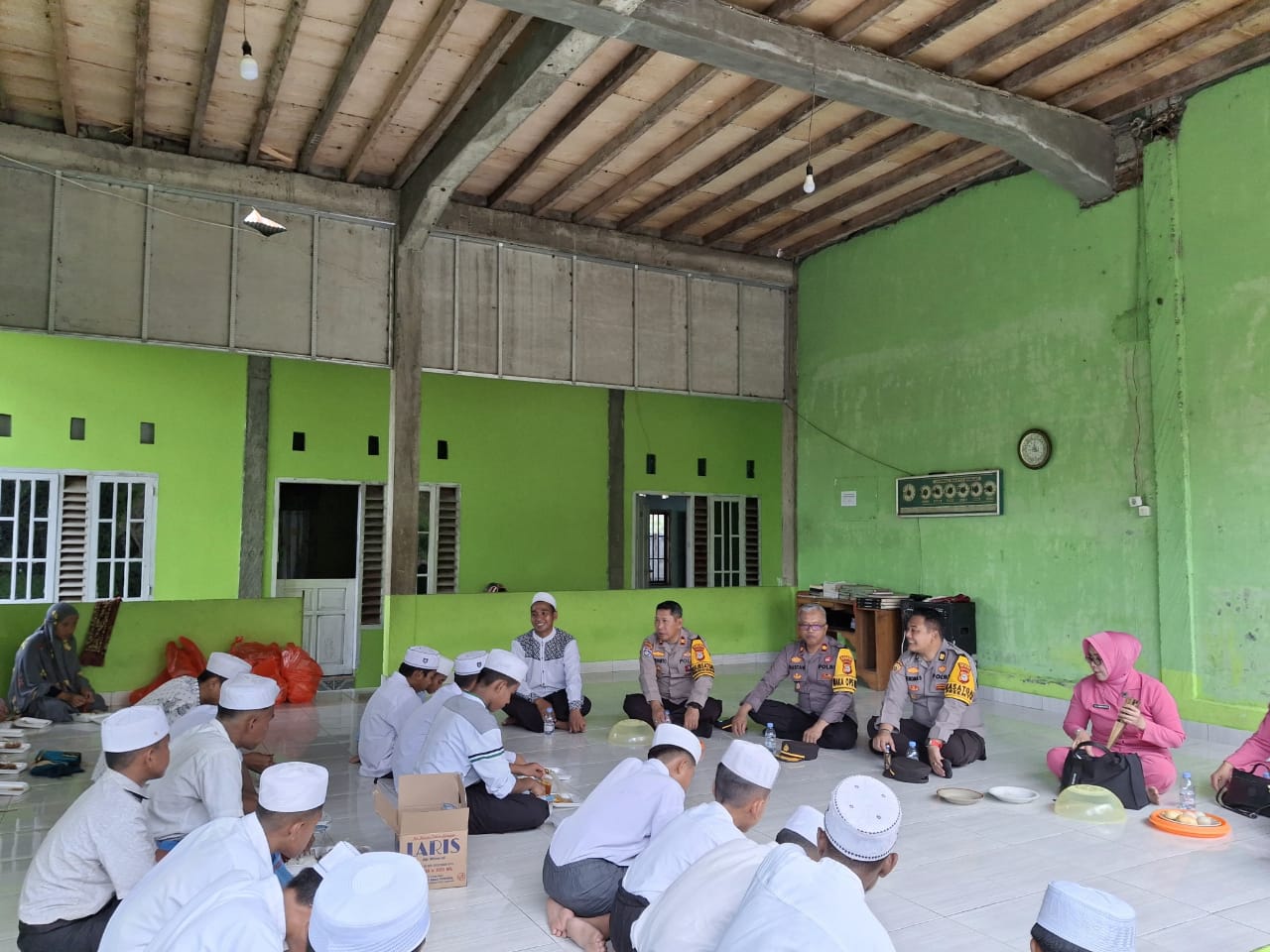 Syukuran Ulang Tahun Kapolda Sulsel, Polres Selayar Gelar Anjangsana ke Rumah Tahfidz Al Qur'an Babussalam