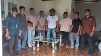 Kunjungan  IWO Indonesia Kabupaten Natuna ke Kantor Desa Teluk Buton: Sinergi Media dan Pemerintah Desa dalam Mendukung Pembangunan Lokal