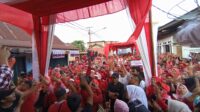 wow biasa Lautan Manusia Padati Blusukan dan Kampanye AZ-FER di Lima Koto