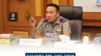 Kepala Kantor Wilayah BPN Provinsi Jawa Timur memimpin rapat evaluasi dan monitoring kinerja Kantor Pertanahan
