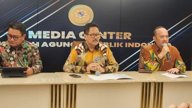Konfrensi Pers Tentang Sikap Mahkamah Agung Terhadap Majelis Hakim Kasasi Gregorius Ronal Tannur