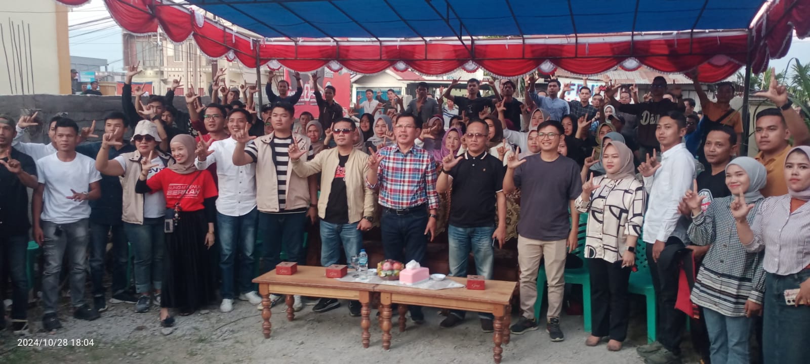 Calon Walikota Sungai Penuh Resmikan Rumah Juang AZ-FER Muda