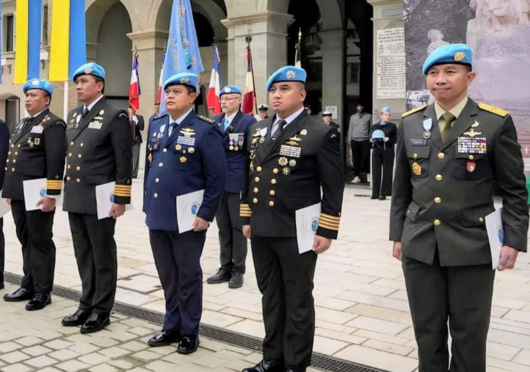 Bikin Bangga Indonesia , Perwira Polri Terima Medali Perdamaian dari PBB