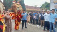 Masyarakat Kelurahan Ponorogo Menyambut Kehadiran H. Rachmat Hidayat (Yoppy Karim) dan H. Rustam Effendi Calon Wali Kota dan Wakil Lubuk Lingga