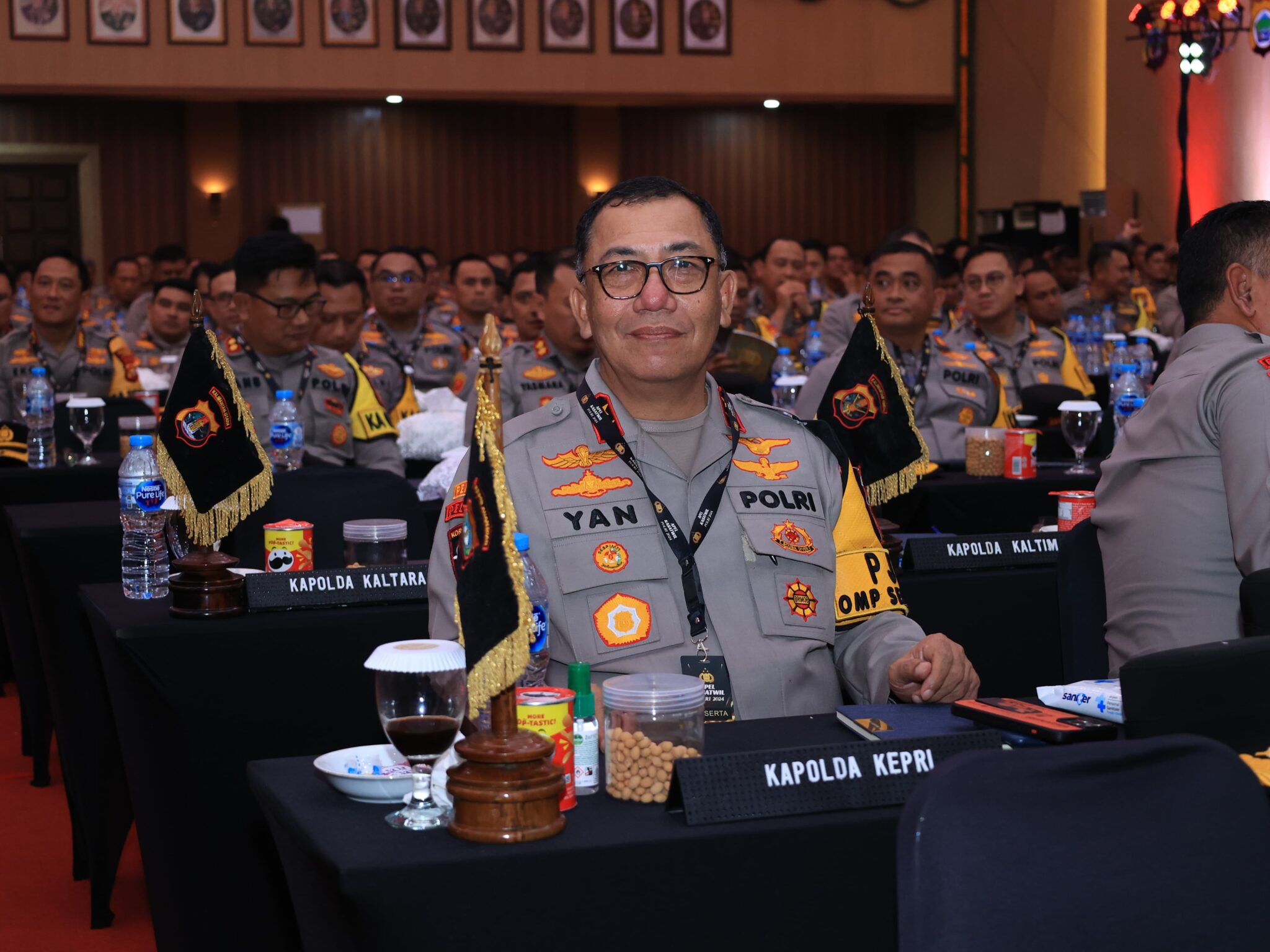 Kapolda Kepri Hadiri Apel Kasatwil Yang Dipimpin Langsung Oleh Presiden Ri Dan Kapolri