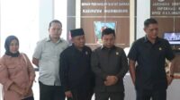 Anggota DPRD Dharmasraya Sambut Kedatangan Pelajar SLC Dharmasraya