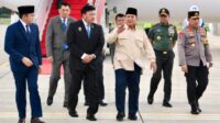 Usai Lawatan ke Mesir, Presiden Prabowo Tiba di Tanah Air dan Langsung Melakukan Rapat Terbatas