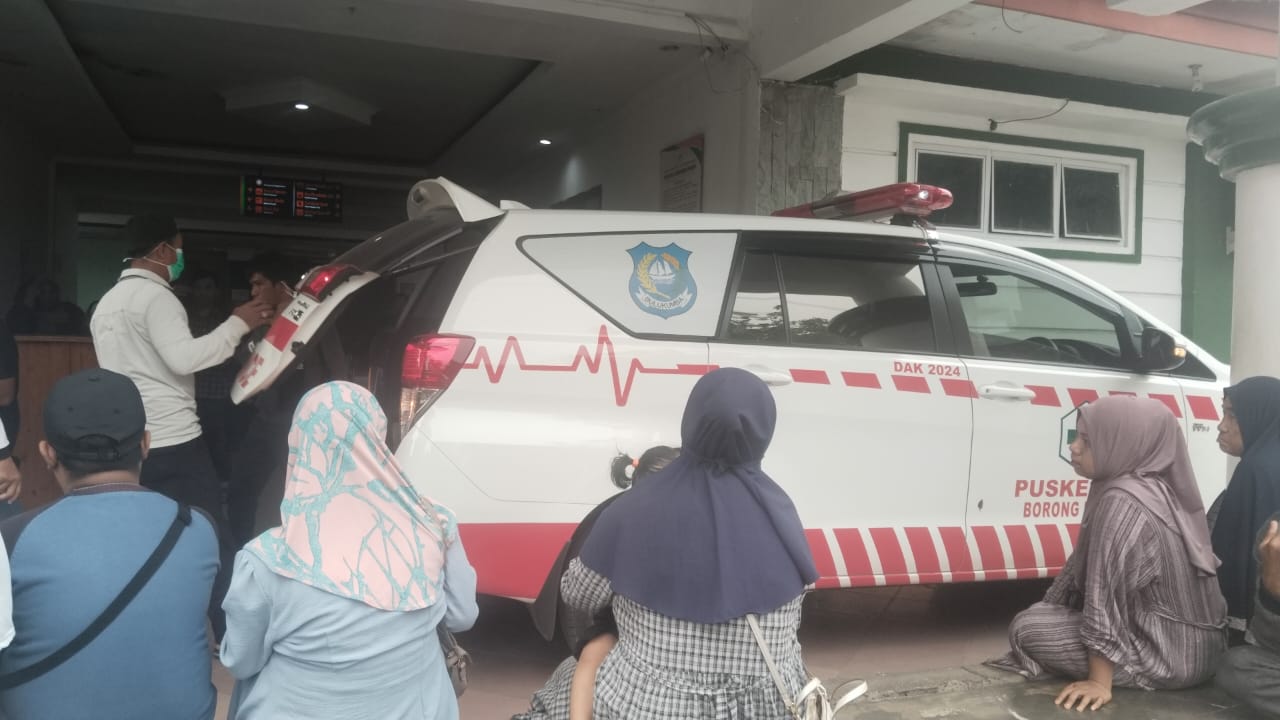 Dijemput dan Diantar Tim Medis PKM Borong Rappoa, Kake Ali Tiba di RSU Sultan Daeng Radja