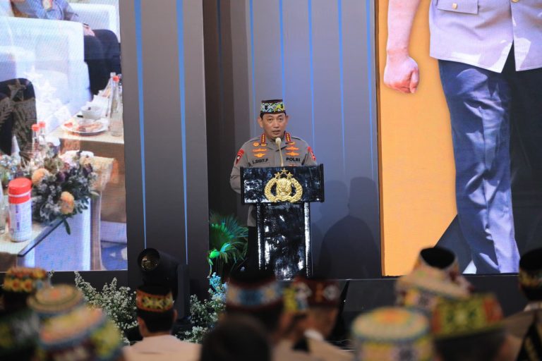 Beranda Berita Kapolri jenderal Listya Sigit Prabowo Dorong Transformasi Polri yang Presisi sebagai Pilar Menuju Indonesia Emas 2024