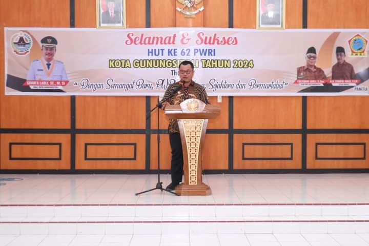 Walikota Gunungsitoli Sowa’a Laoli, S.E.,M.Si Menghadiri Hari Ulang Tahun (HUT) Ke-62 Persatuan Wredatama Republik Indonesia (PWRI) Kota Gunungsitoli Tahun 2024