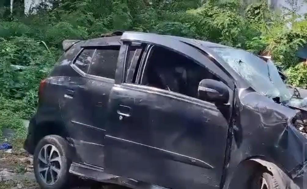 3 Orang Meninggal Dunia Akibat Menabrak Pembatas Jalan di Tol Cipularang