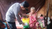 Kapolsek Semaka Sambangi Warga Wujud Kepedulian