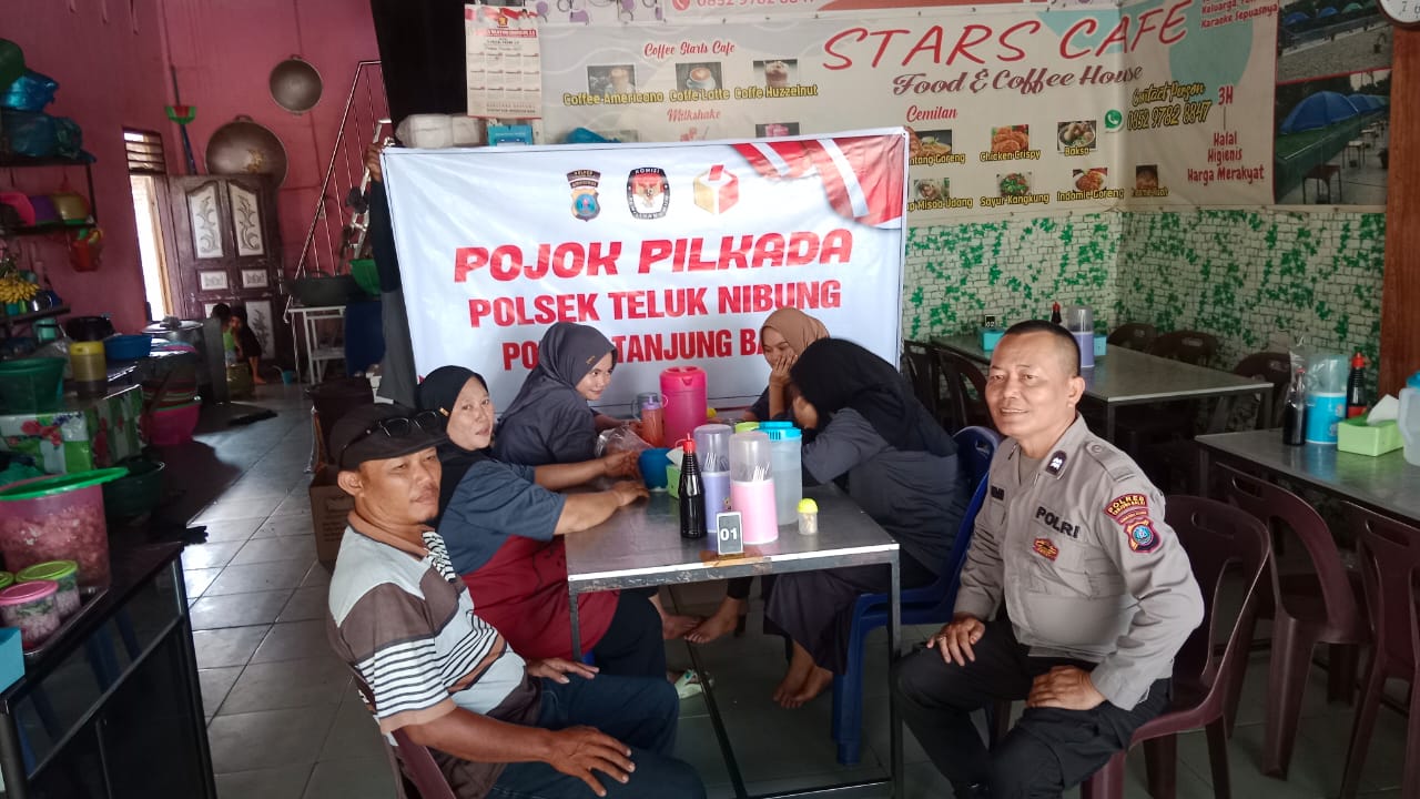 Pojok Pilkada Polsek Teluk Nibung Dekatan Diri Dengan Warga