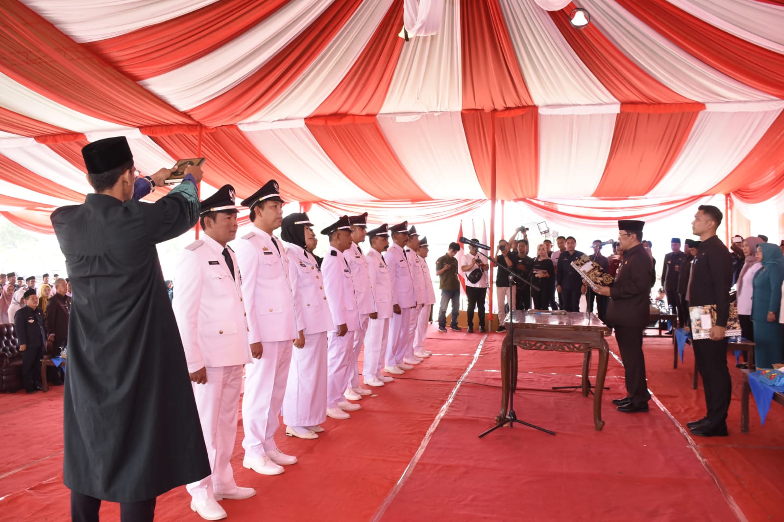 M. Firsada Lantik 9 Penjabat Kepala Tiyuh se- Tubaba