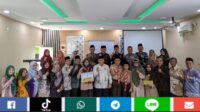 Kepala Kantor Kemenag Tanah Datar Lepas Kontingen Peserta KSM dan MTQ Nasional 2024
