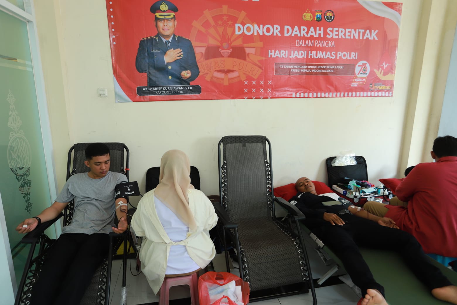 Aksi Kemanusiaan Polres Gresik Gelar Aksi Donor Darah Semarakkan HUT ke-73 Humas Polri