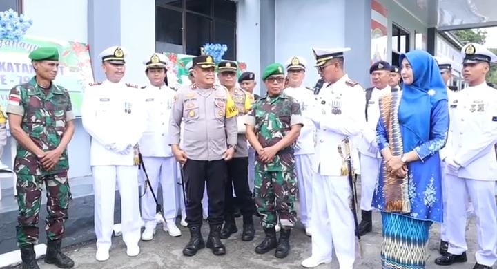 Memperingati HUT TNI Angkatan Laut ke-79, Polres Talaud  Berikan Suprise Kepada Danlanal Melonguane 