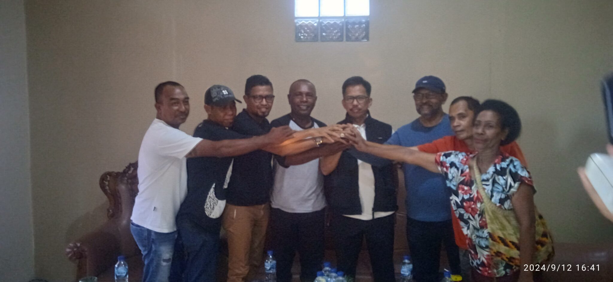 Pasangan DOA Dom Urbon Menyatakan Sikap Bergabung dan Berjuang Untuk DAMAI Daniel Asmorom-Alimudin Baedu 2 1A 516 scaled