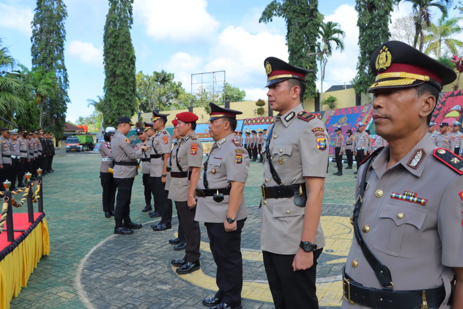 Kapolres Pimpin Sertijab di Lapangan Mapolres Tanggamus 