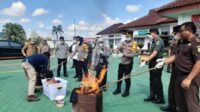 Kajari dan Forkopimda Bateng Musnahkan Ratusan Gram Sabu, Ganja dan 109 Butir Ekstasi.