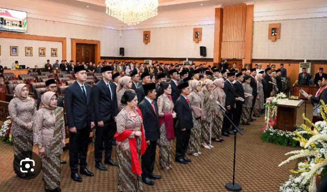 50 Anggota DPRD Kabupaten Banyuwangi Resmi Dilantik