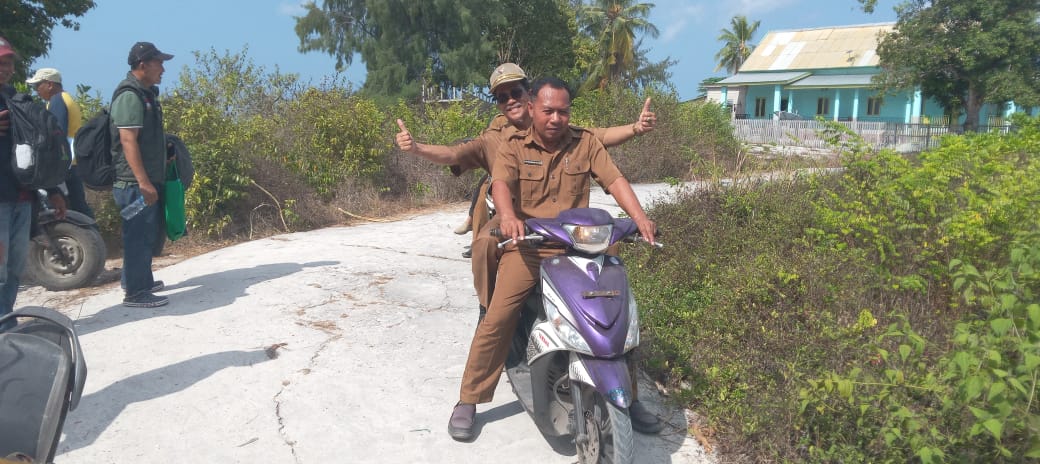 Kunjungi Desa Pesisir Kecamatan Pasimarannu
Wabup Explore Pantai Lambego