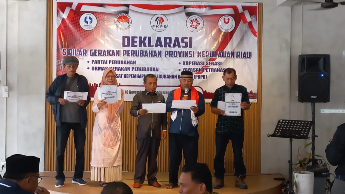 Deklarasi ini mungkin bertujuan untuk menyatukan kekuatan di bawah satu tujuan bersama