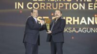 Jaksa Agung ST Burhanuddin Terima Penghargaan Pertama di Era Kabinet Merah Putih dari CNBC Indonesia