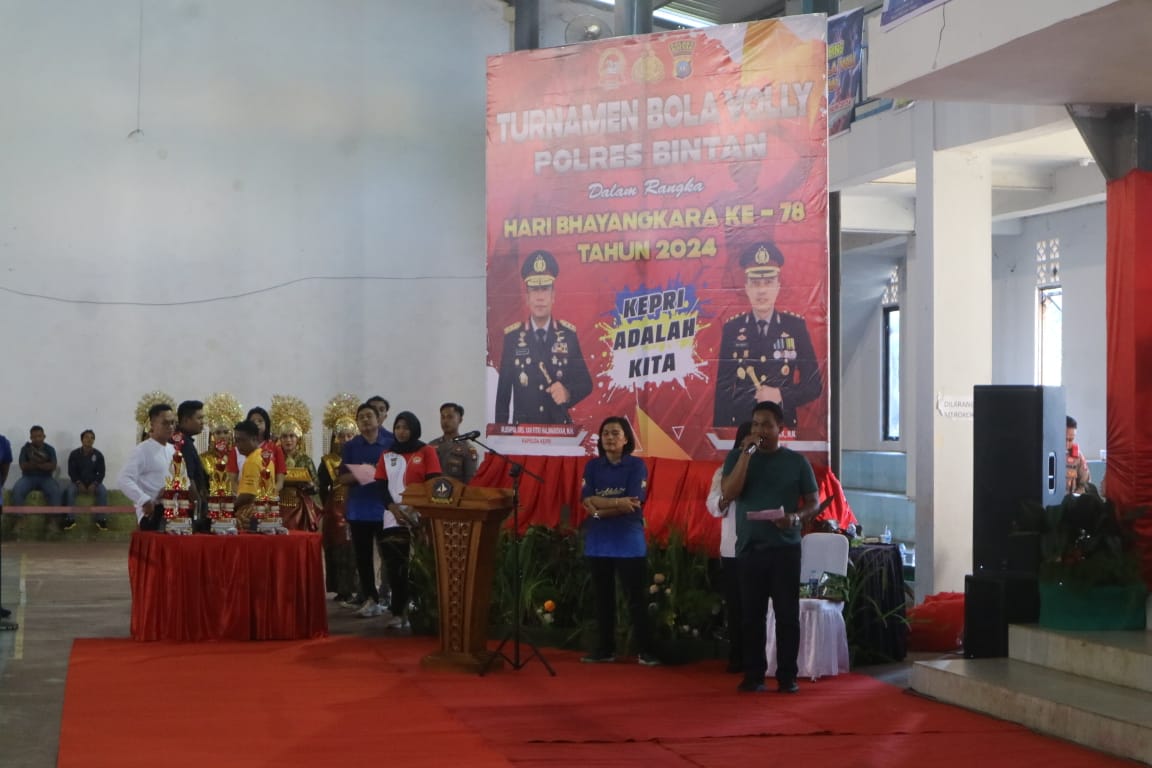 Peringati Hari Bhayangkara Ke-78, Polres Bintan Laksanakan Turnamen Bola Voli