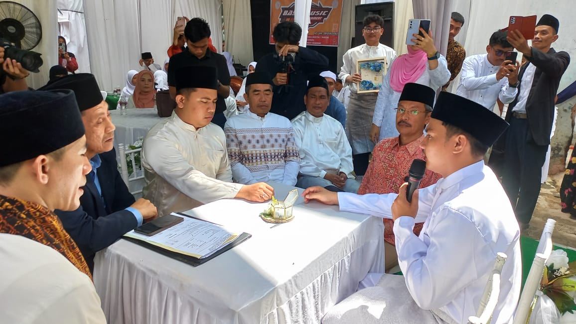 Irsaydul Fauzi Jadi Saksi Pernikahan Anak Sulung Sekjen DPW Partai Ummat Kepri