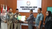 Terkesan Tidak Percaya Dengan Partai Nya sendiri Ketua DPC PDI.P Dan Ketua DPD Nasdem Lahat Daptar Calon Bupati Dan Wakil Bupati Lahat Lewat Jalur Independen