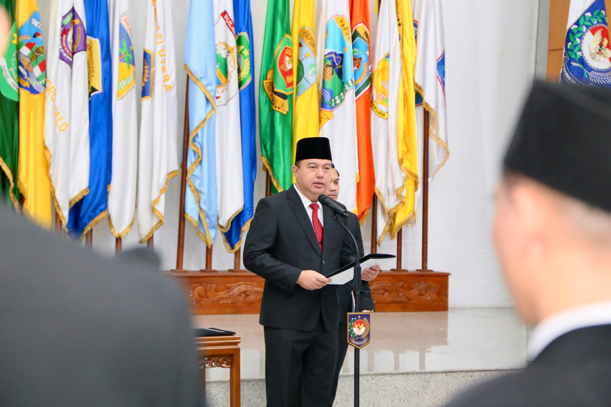 Lantik Pejabat Di lingkungan Kemendagri , Plt. Sekjen Kemendagri Beri Perhatian Dan Prioritas Terhadap Pengembangan Kompetisi ASN Secara Keseluruhan