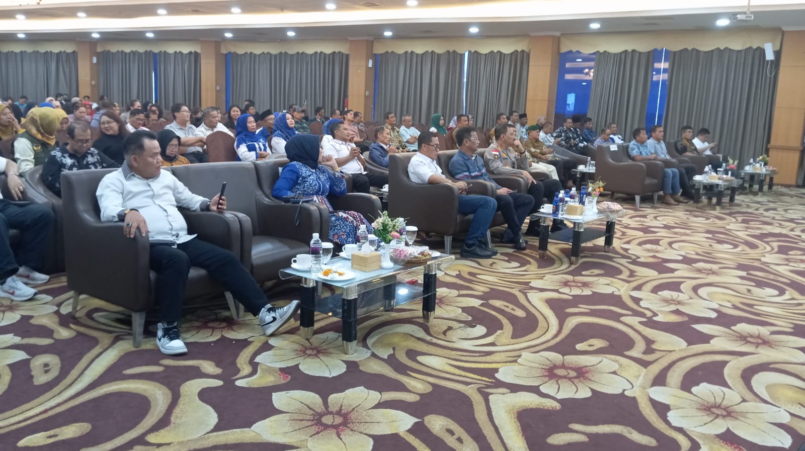 Sambutan Ketua DPW IWOI Kepri Nursalim Turatea S Pd,M Pd Pada Acara Penganugerahan Golden Award