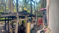 Bantu Korban Kebakaran Dusun Patori Komunitas Peduli Sesama Kabupaten Selayar Buka Dompet Peduli